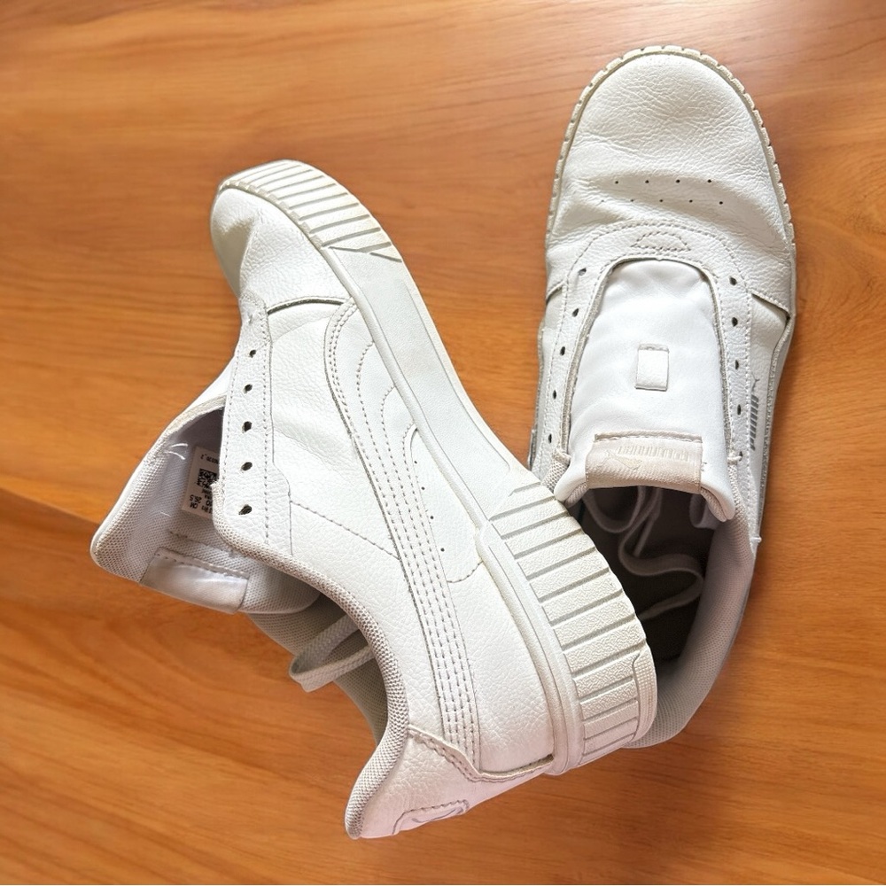 Women’s Puma Carina White Leather Sneakers Size 10 - Picture 6 of 11